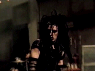 cw3.gif (320x240, 528Kb)