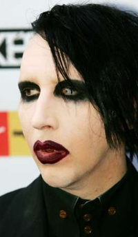 Manson_Kerrang.jpg (200x344, 42Kb)