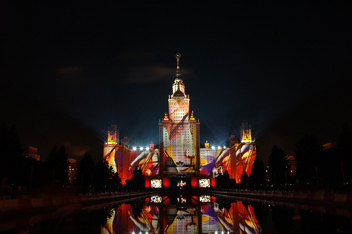moscow_laser_03.jpg (699x465, 126Kb)